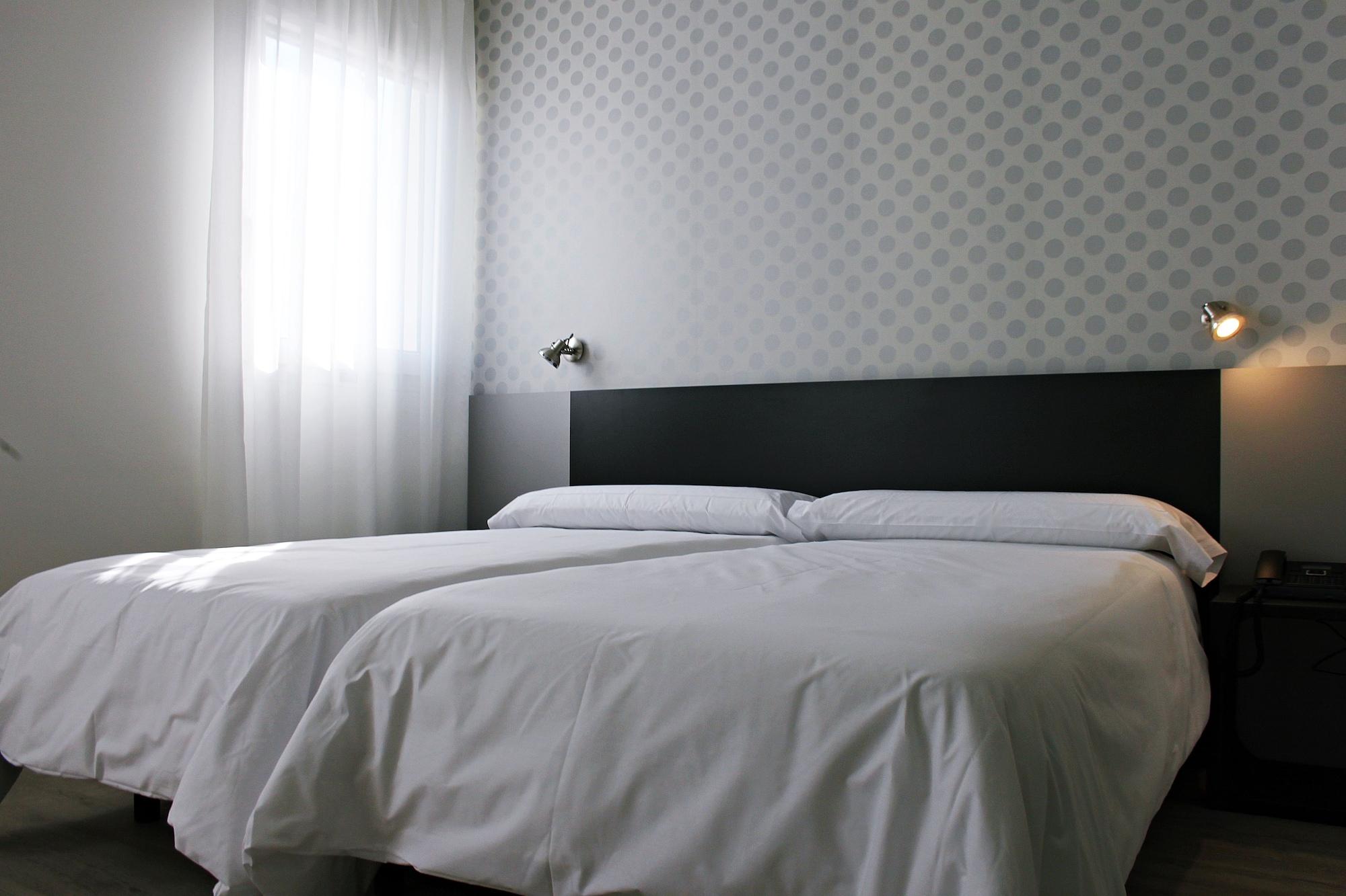 Hotel Checkin Urban Nevada Armilla