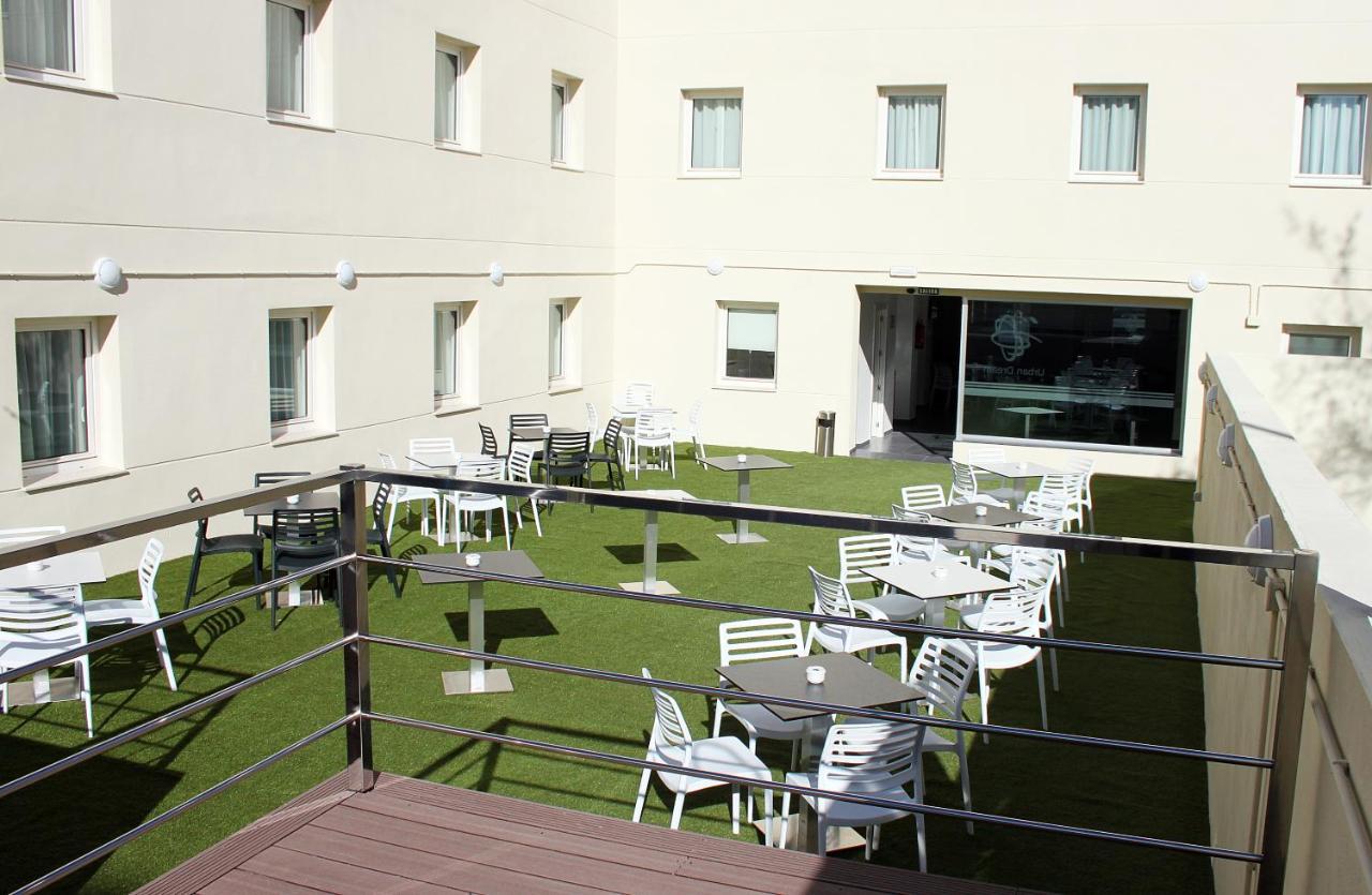 Hotel Checkin Urban Nevada Armilla
