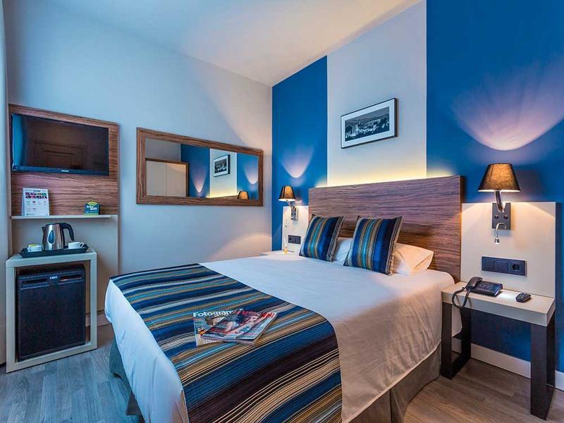 Checkin Urban Nevada Hotel 3*